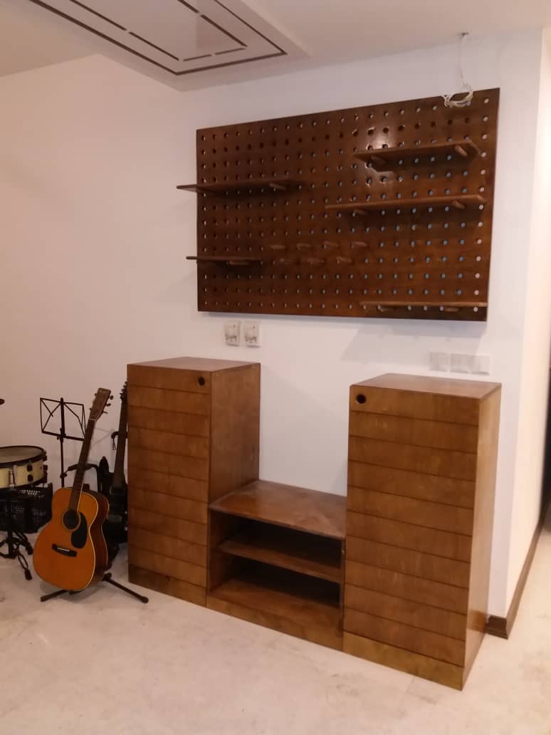 Product Gallery Image