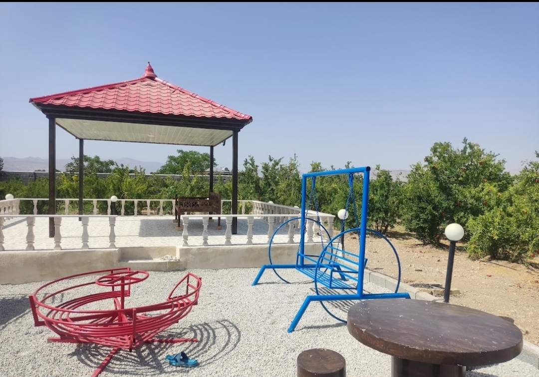 Product Gallery Image