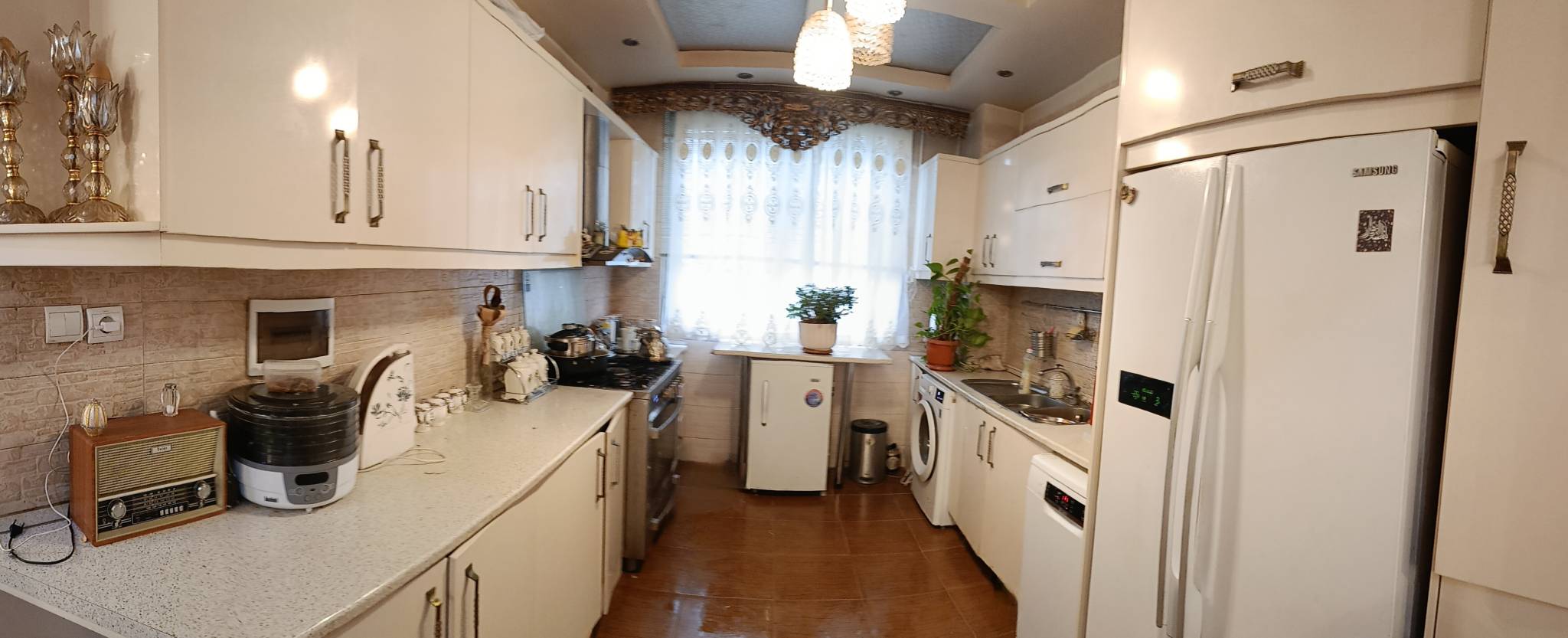 Product Gallery Image