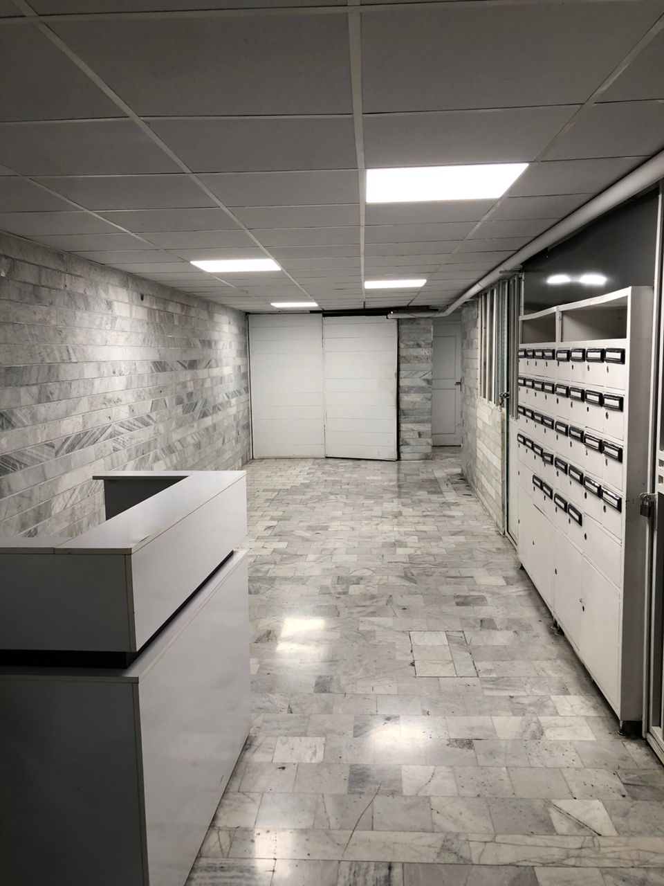 Product Gallery Image