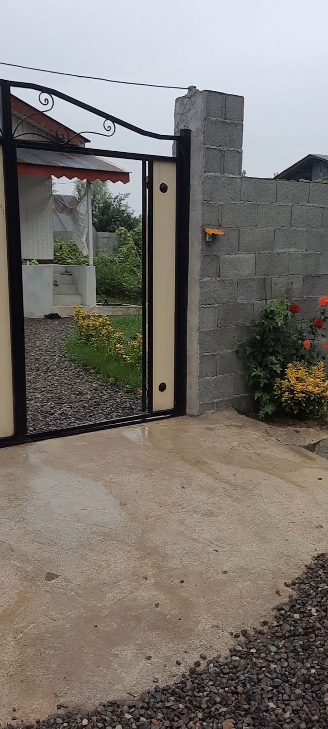 Product Gallery Image