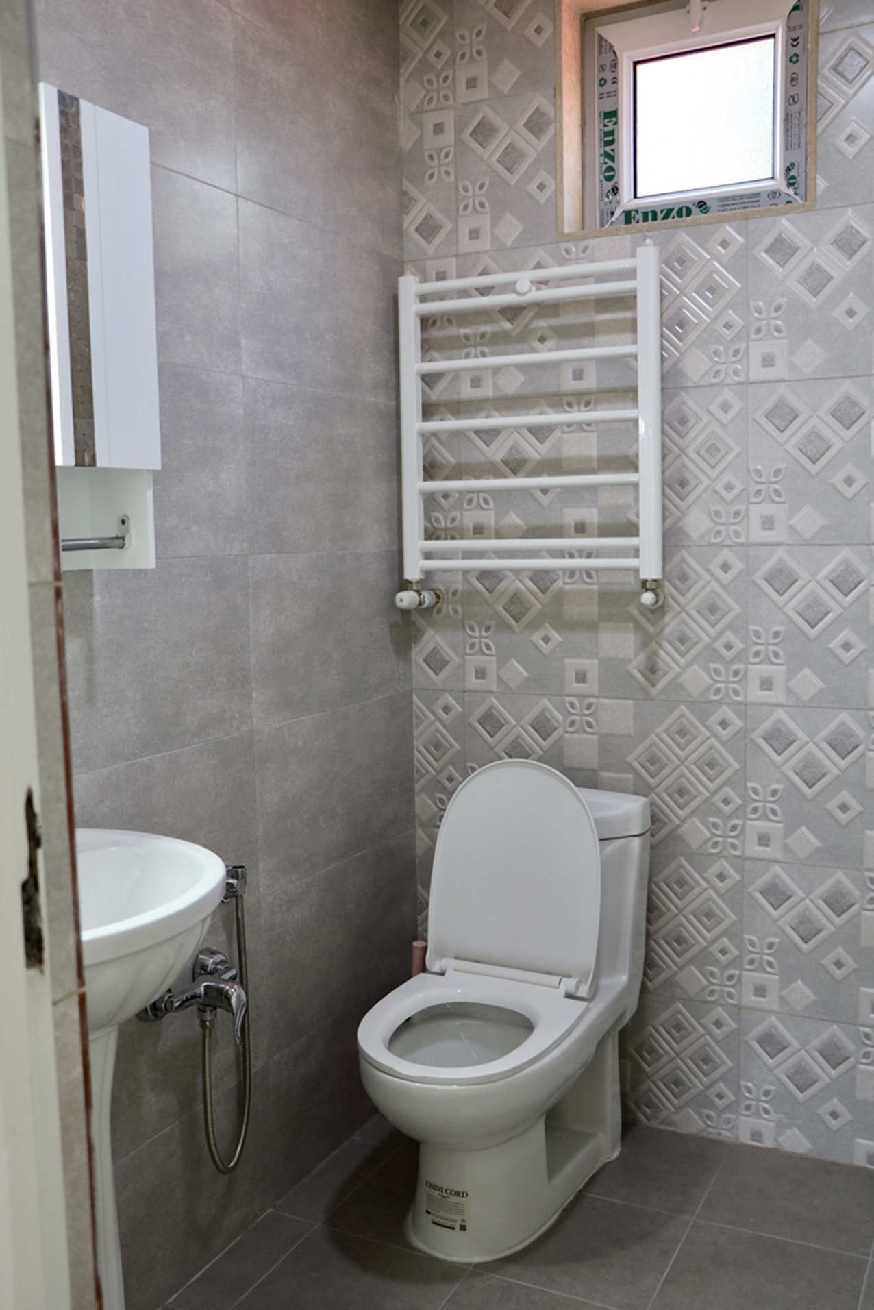 Product Gallery Image