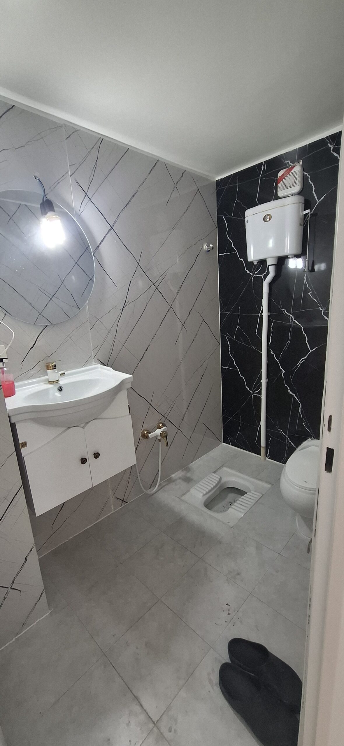 Product Gallery Image