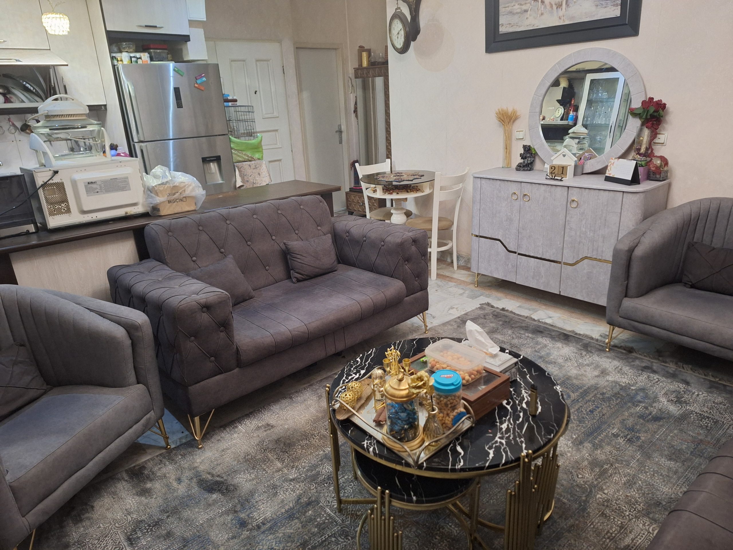 Product Gallery Image