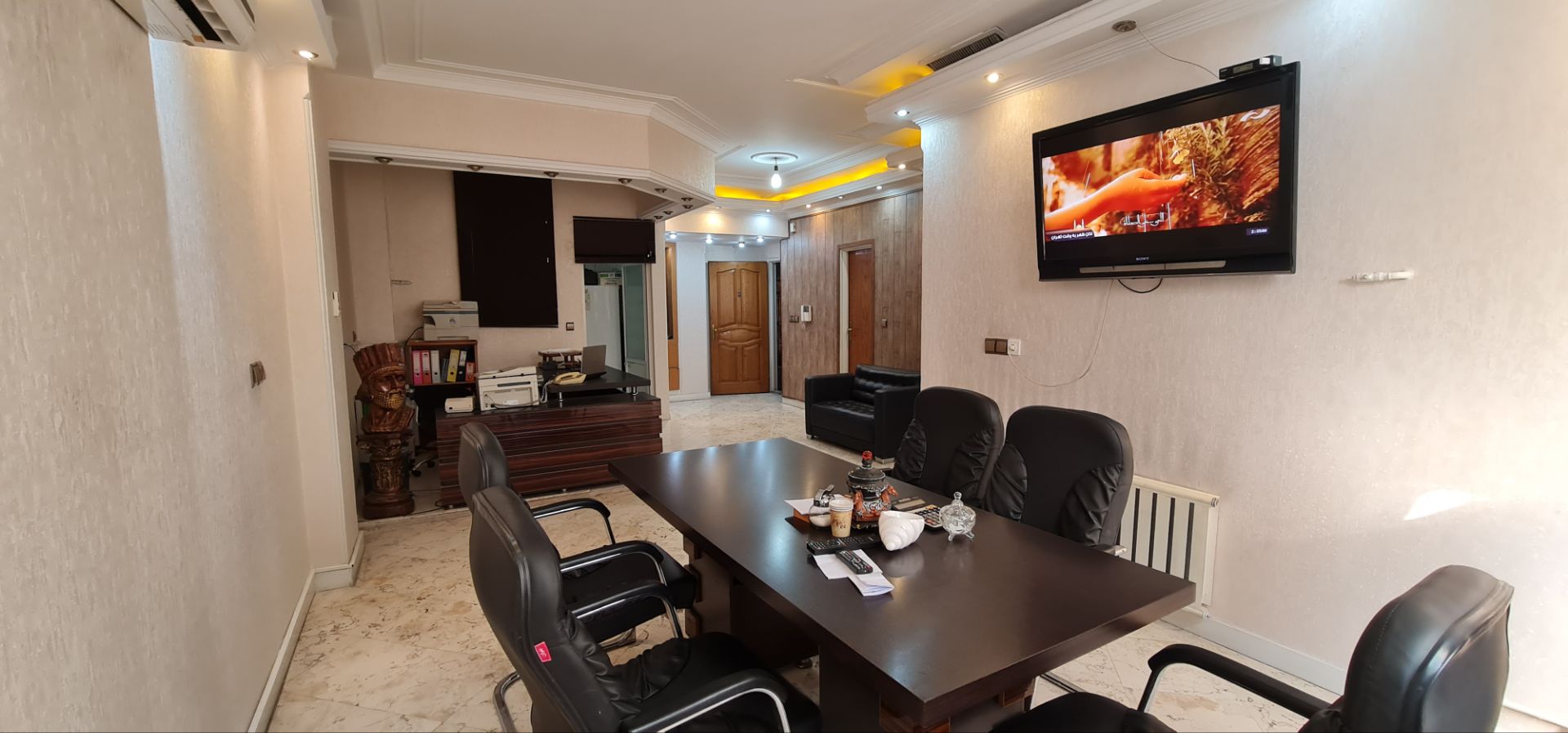 Product Gallery Image