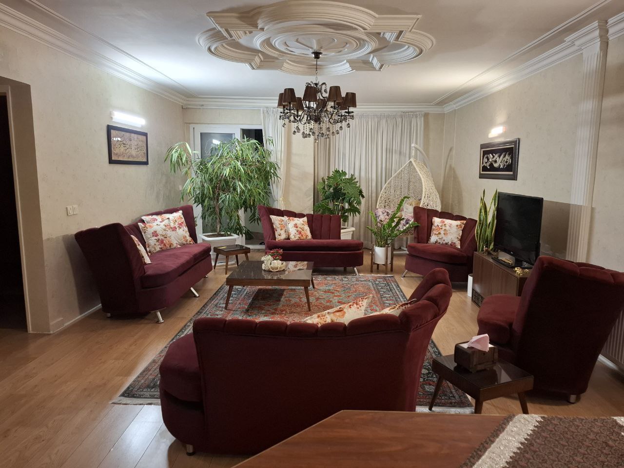 Product Gallery Image