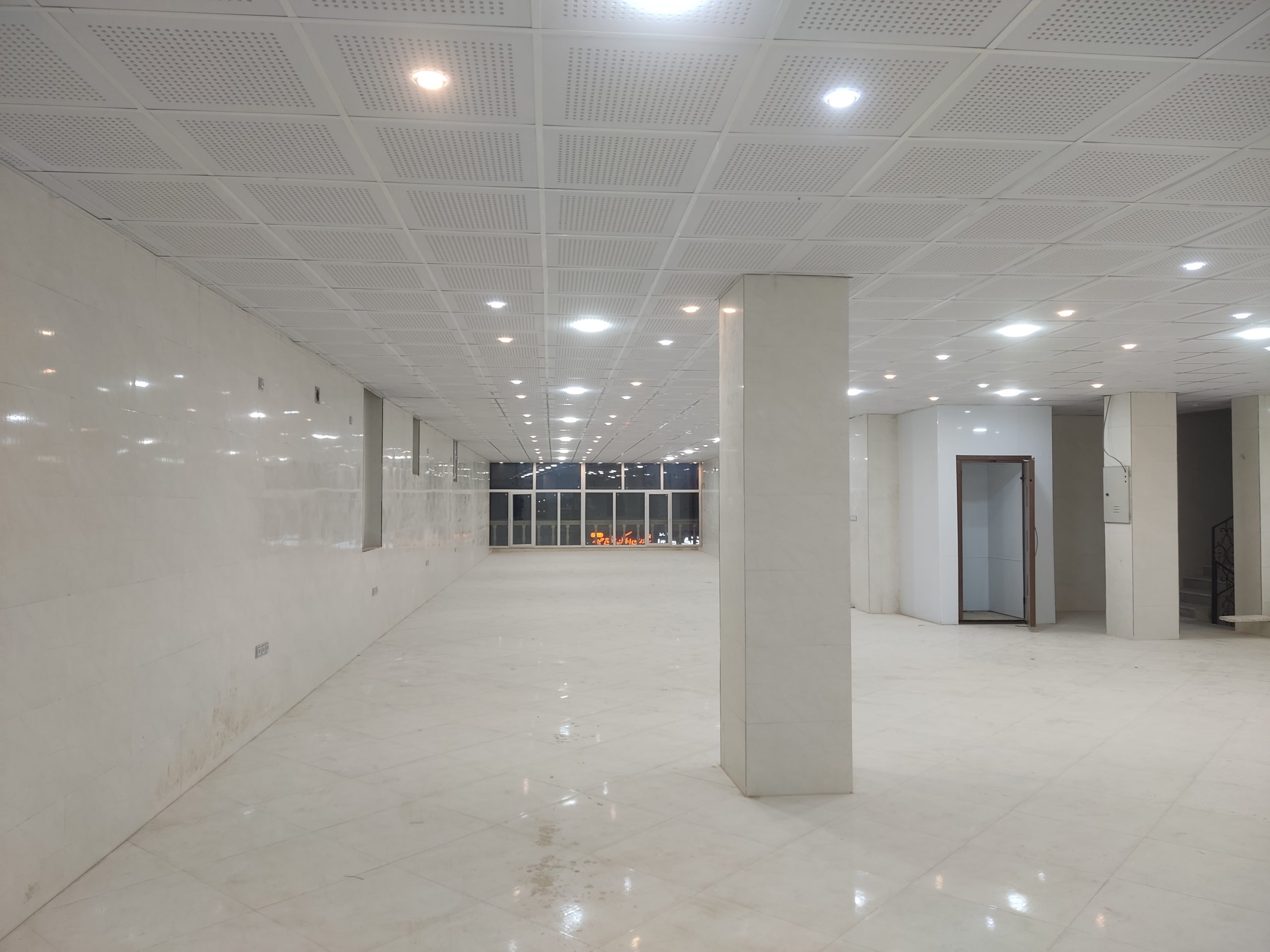 Product Gallery Image