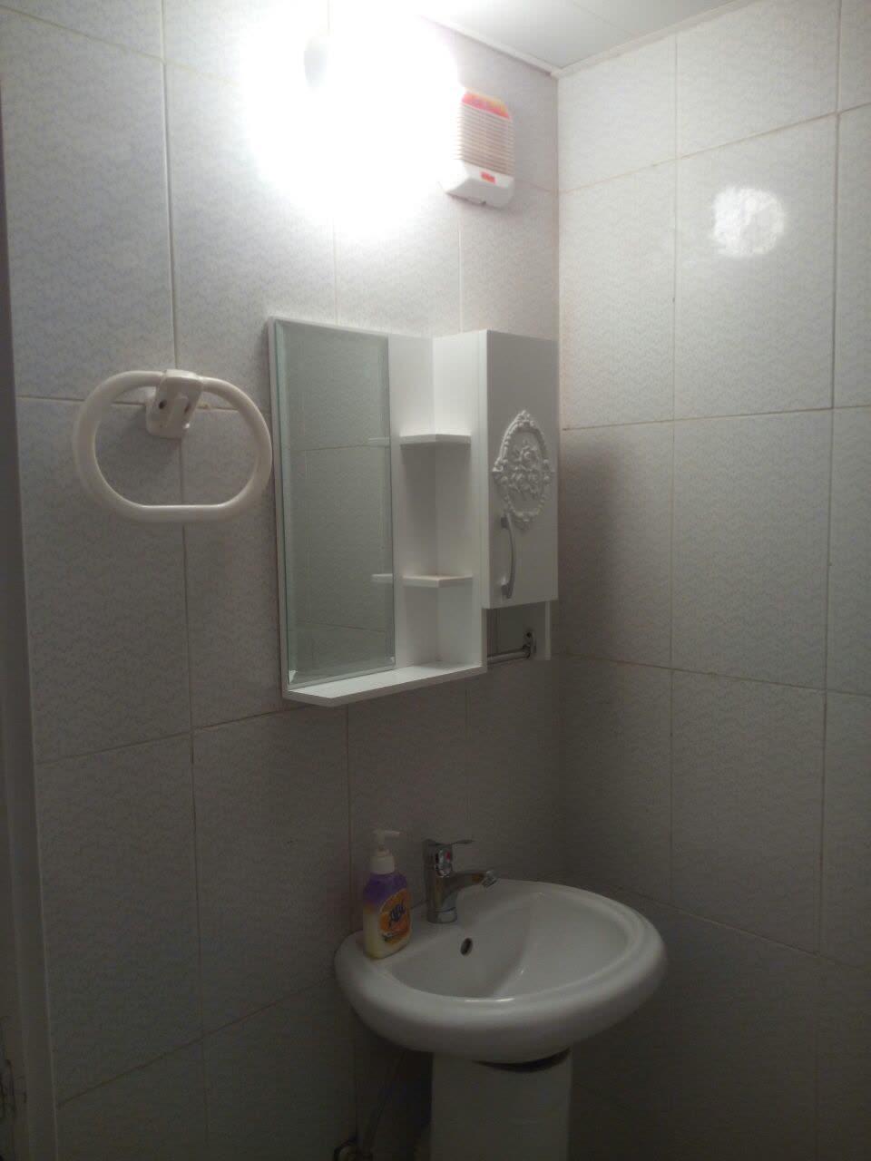 Product Gallery Image
