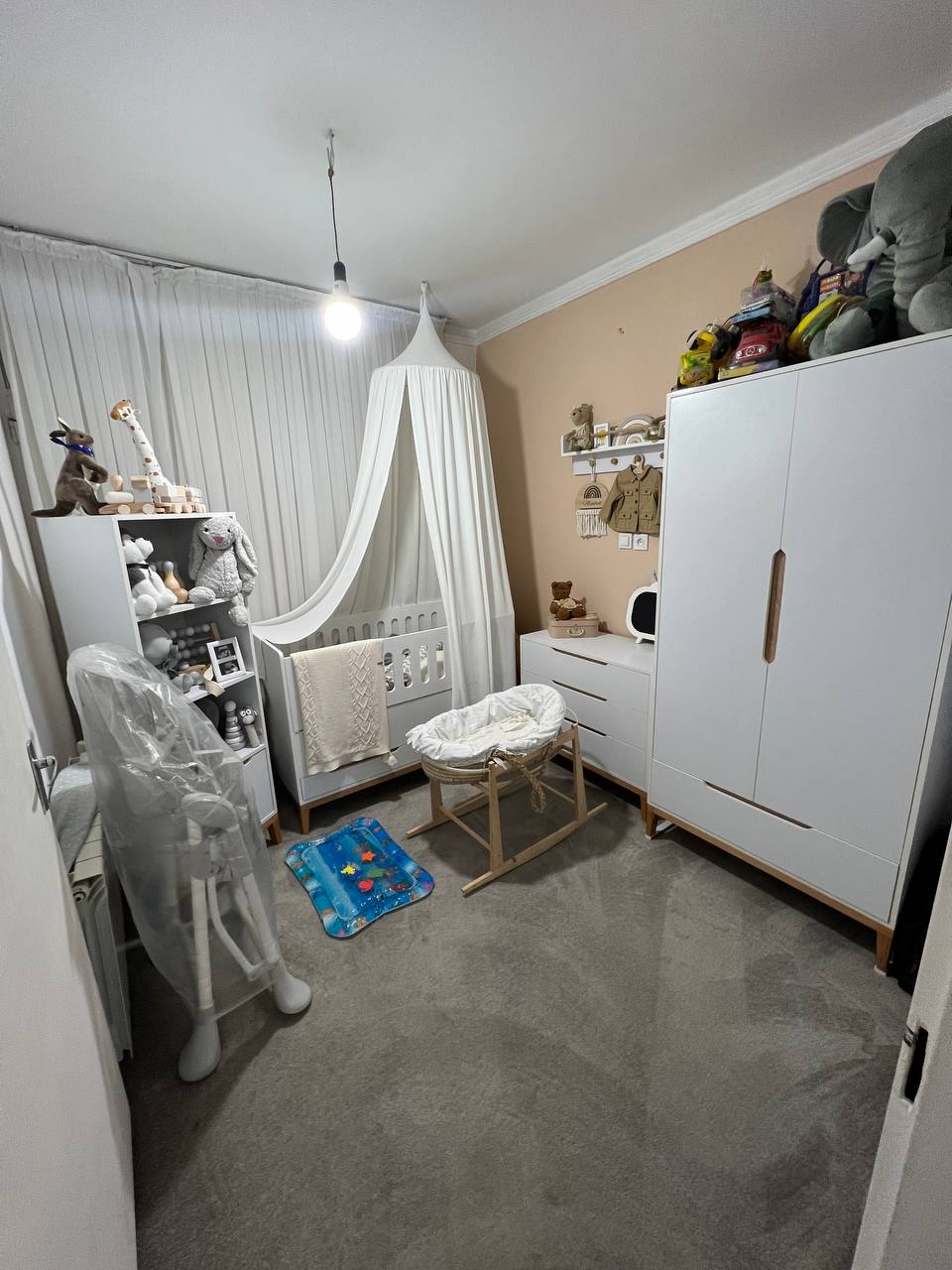 Product Gallery Image