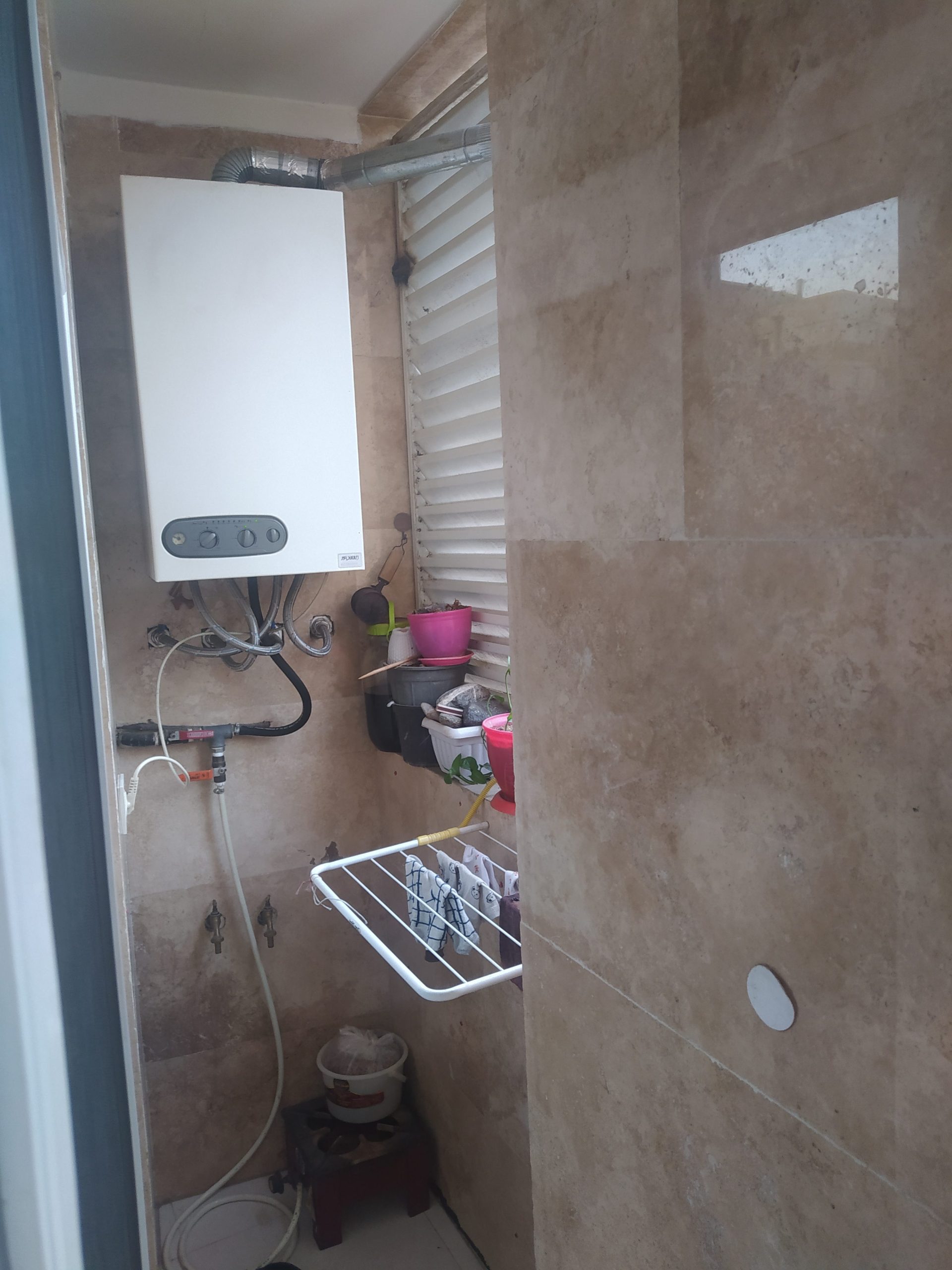 Product Gallery Image