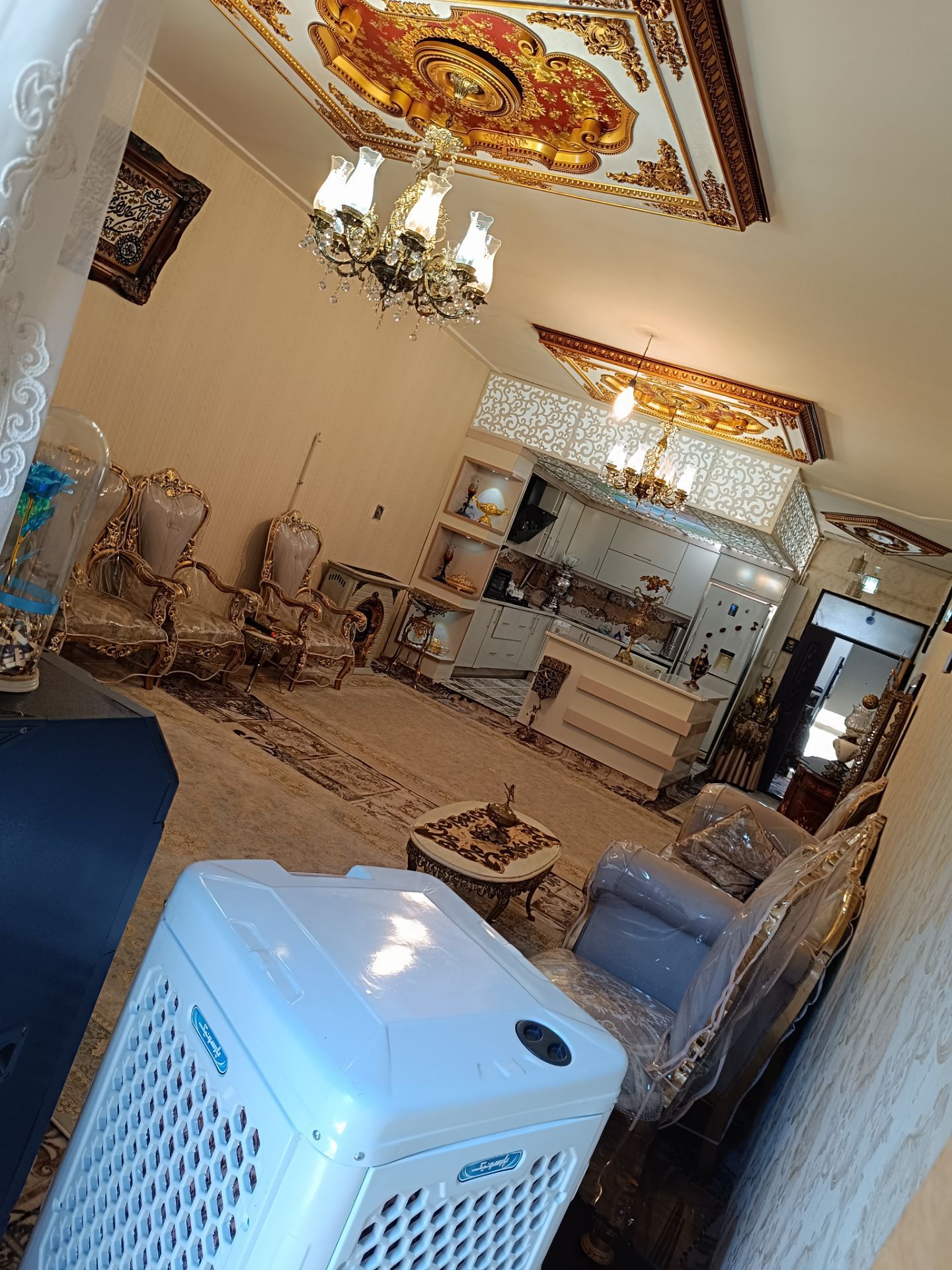 Product Gallery Image