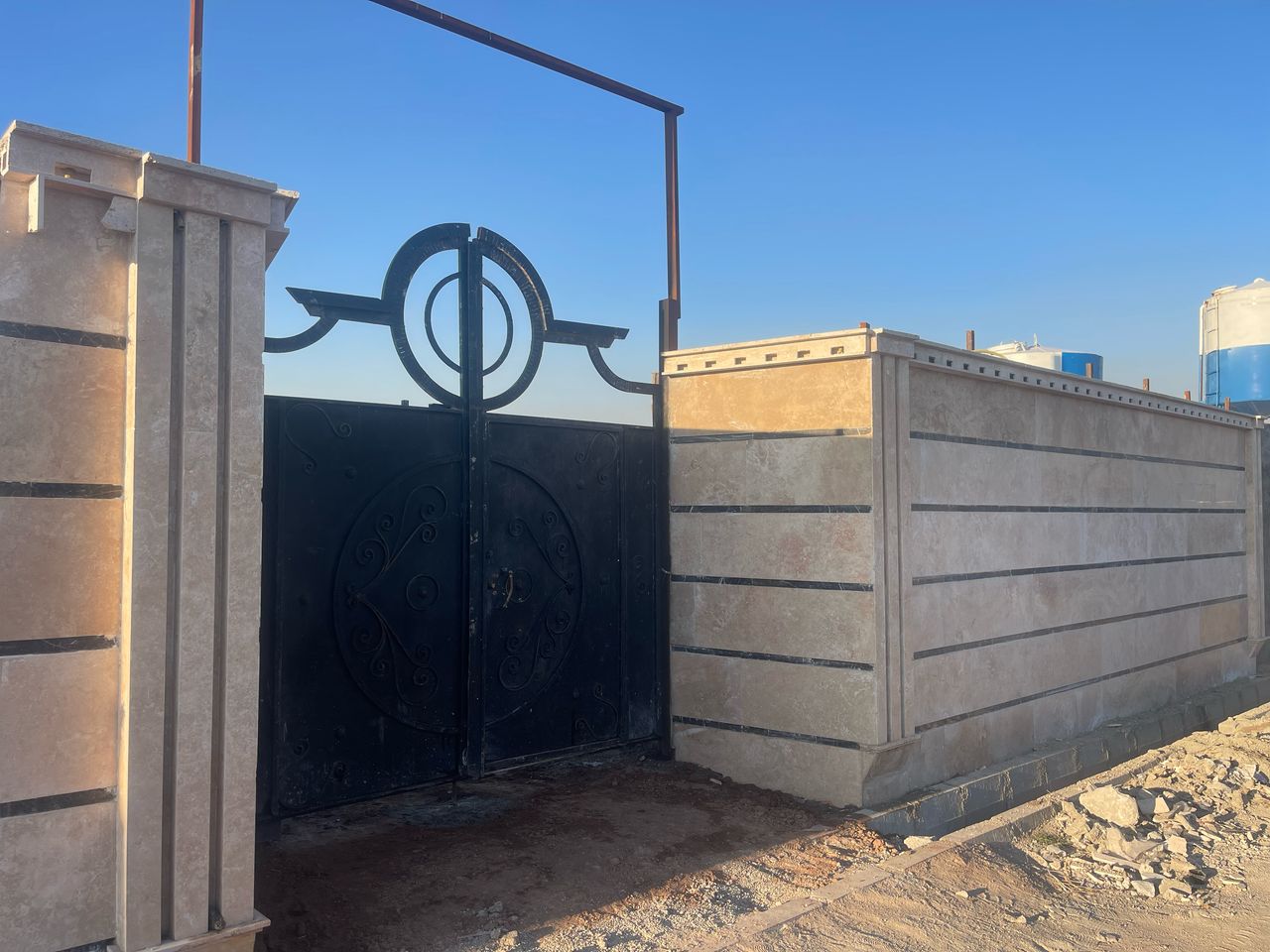 Product Gallery Image