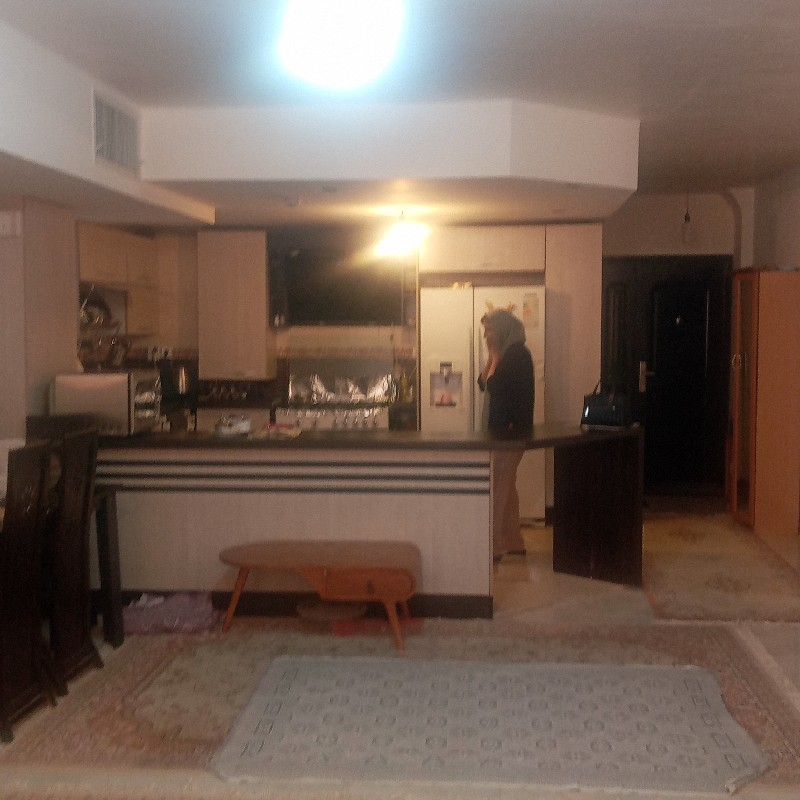 رهن و اجاره ویلایی 3 خواب صدرا طبقه اول تحویل فوری