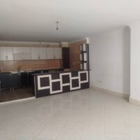 آپارتمان دو خواب صدرا فاز 1