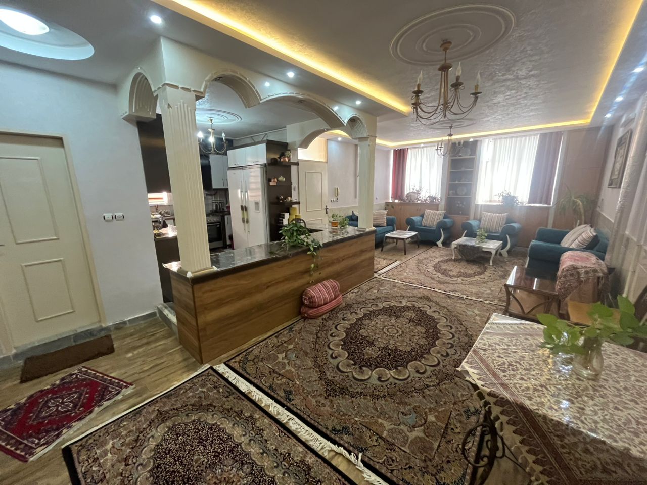 Product Gallery Image