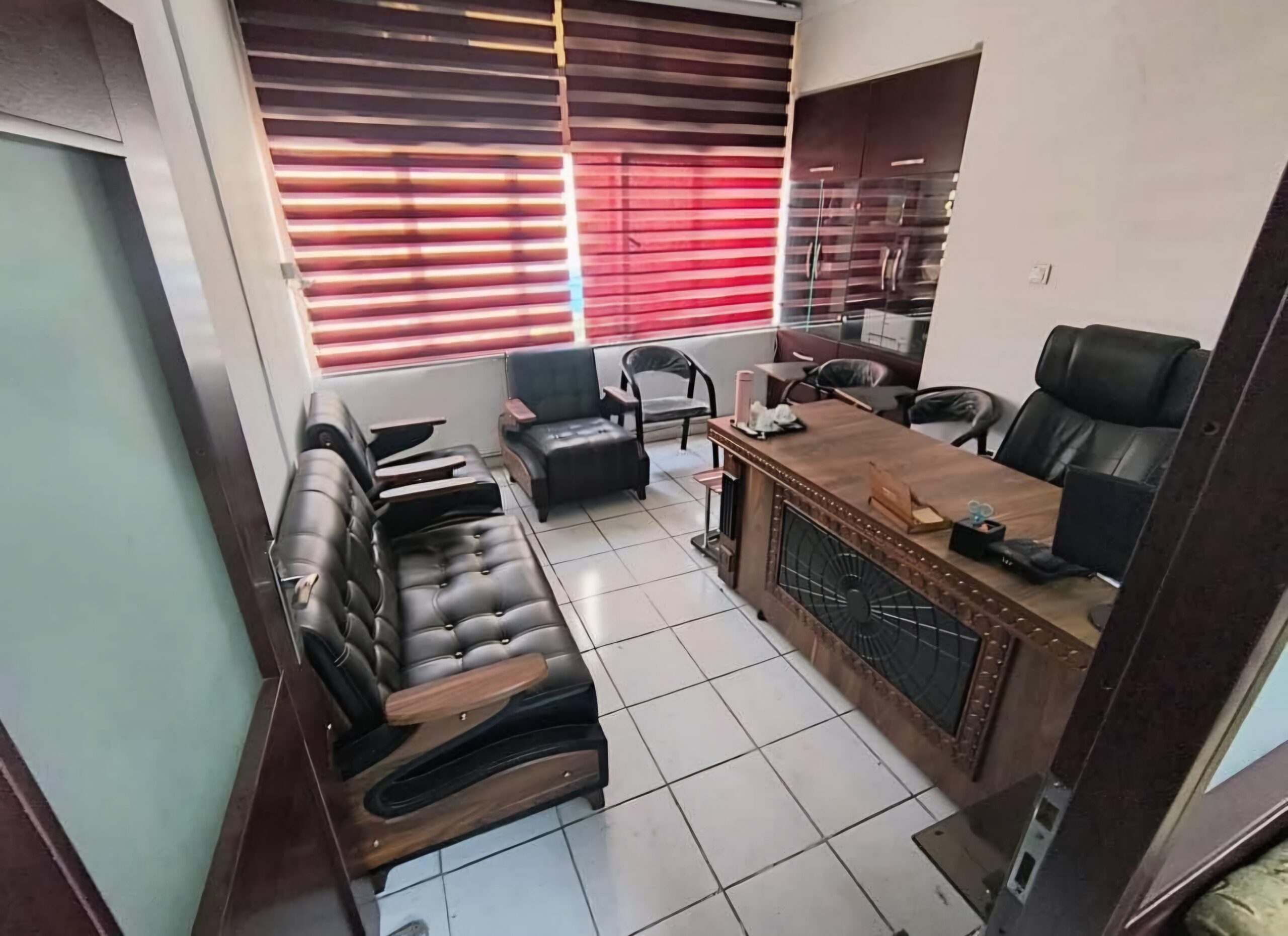 Product Gallery Image