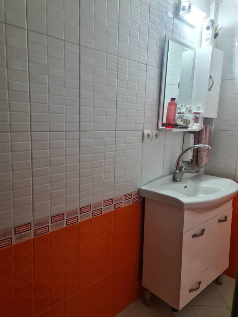 Product Gallery Image