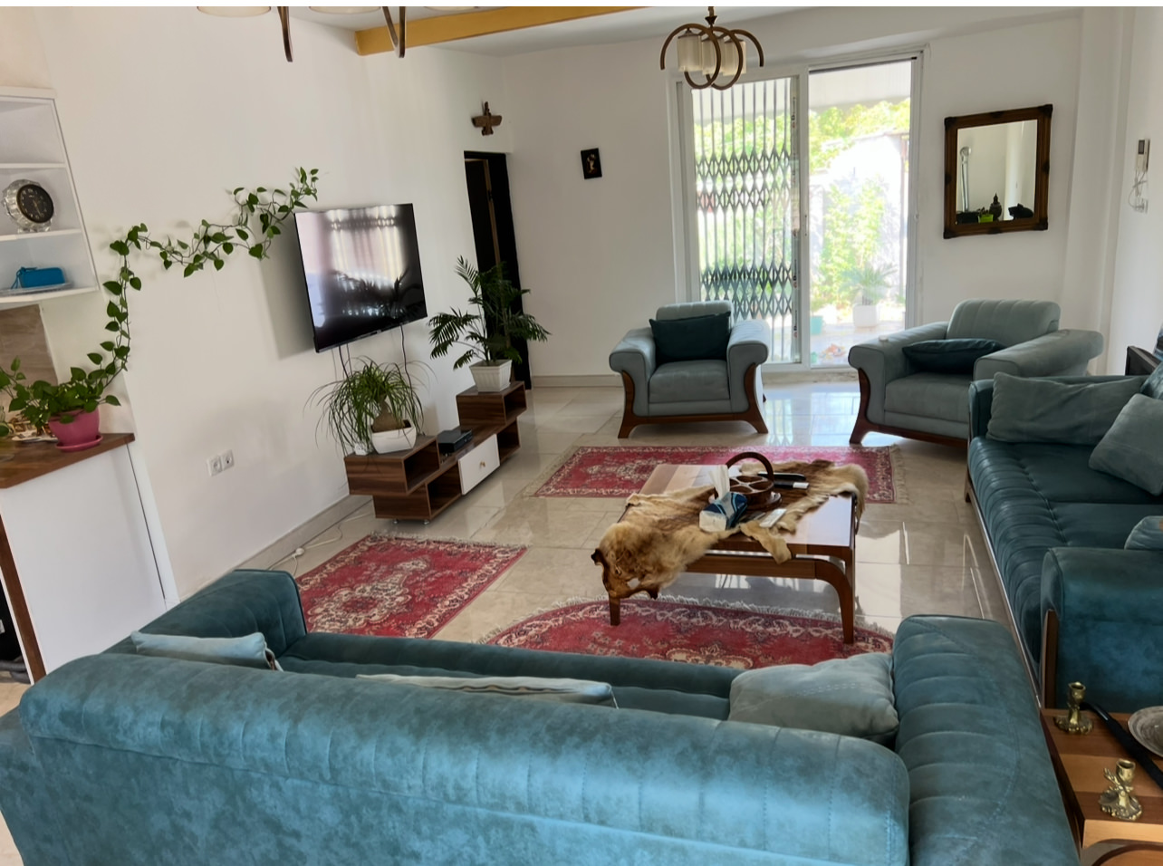 Product Gallery Image