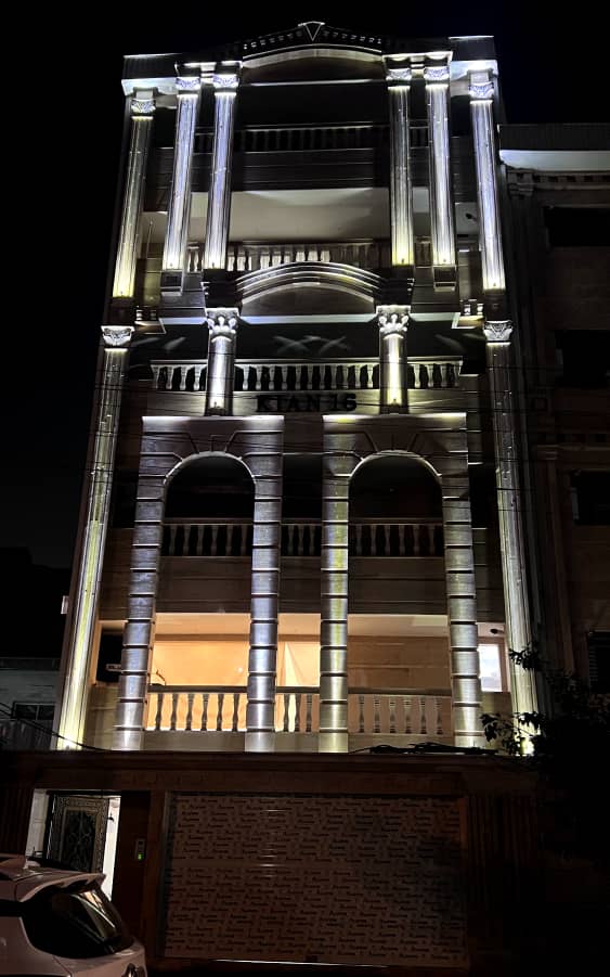 Product Gallery Image