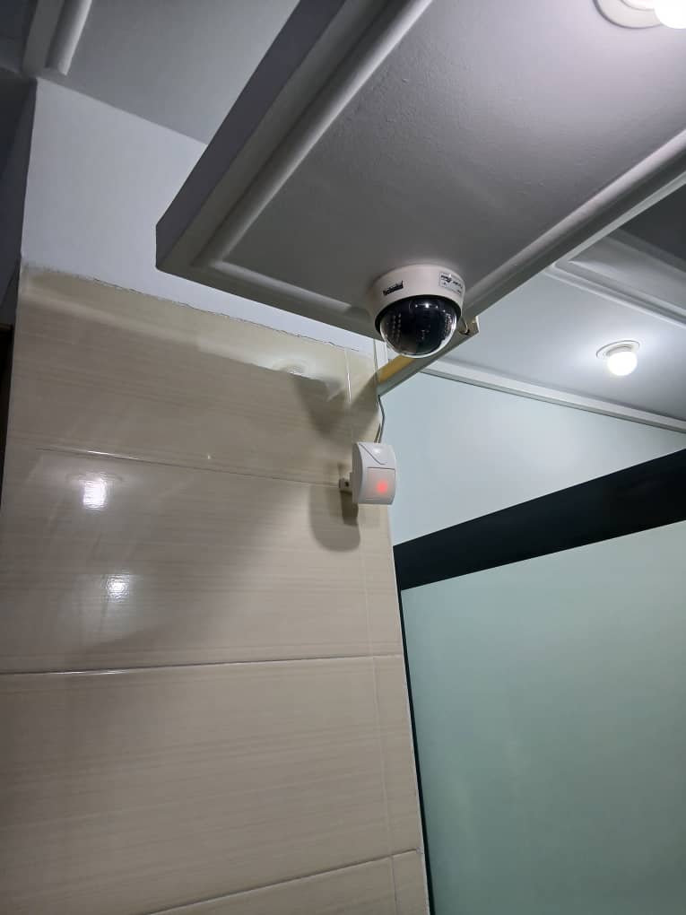 Product Gallery Image