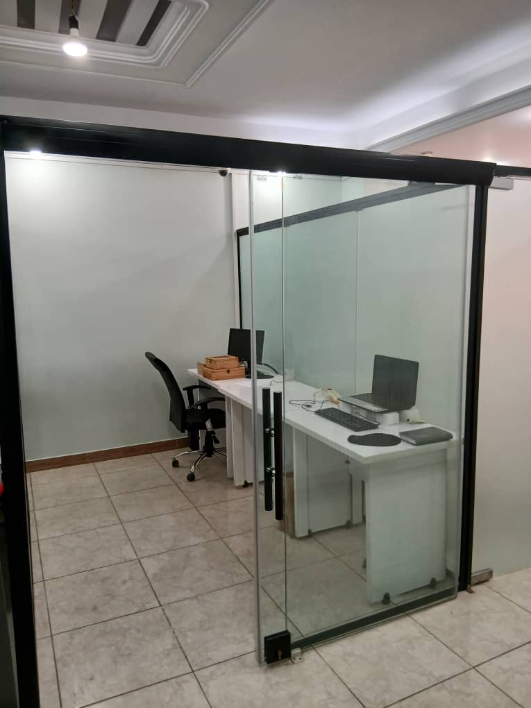 Product Gallery Image