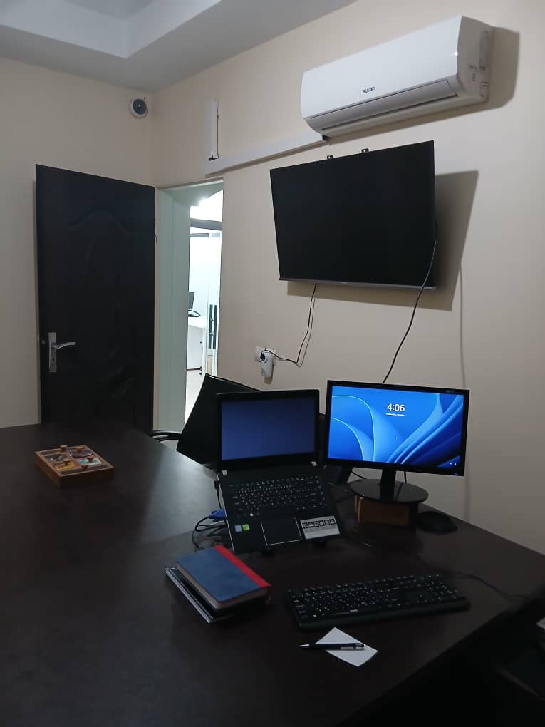 Product Gallery Image