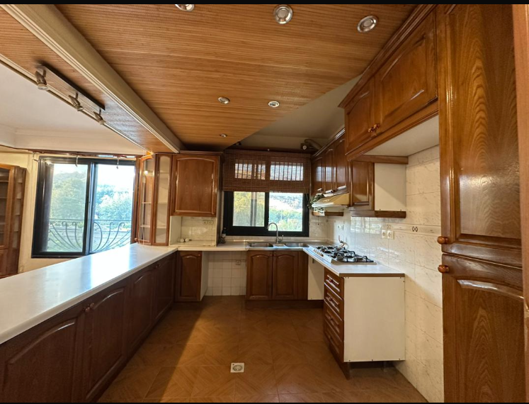 تصویر آپارتمان ۳ خوابه ۱۲۰ متری در سعادت آباد تهران